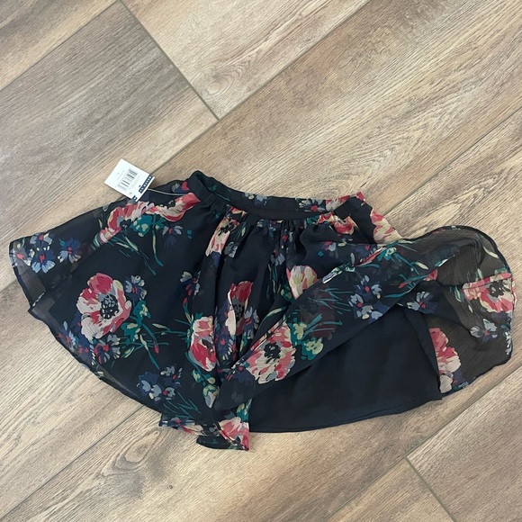 Flowy Flower Print Skirt - Girls size 5, Ralph Lauren - Picture 2 of 4
